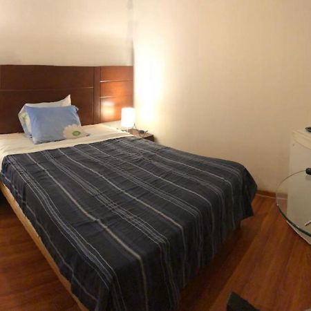 Private Room In Miraflores; Exclusive Entrance! Lima Exterior foto